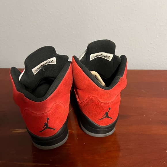 Air Jordan 5 SE Raging Bull - Picture 4 of 7